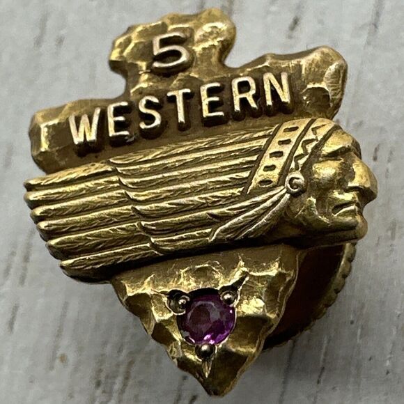 1940s WESTERN AIRLINES 10K Gold 5 Year Service Lapel Pin Ruby Indian Chief 3D - Picture 3 of 9